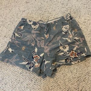 Women’s Patagonia Baggies - L